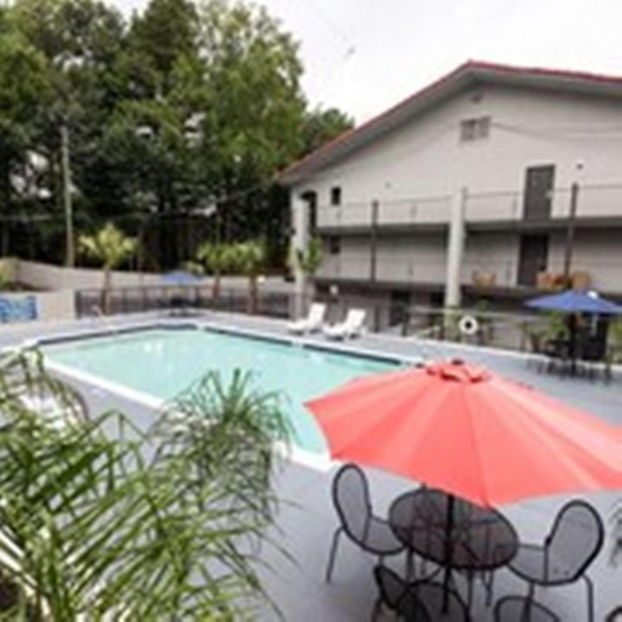 Bhagat Hotels Stone Mountain Atlanta BW Signature Collection Tucker Exterior photo